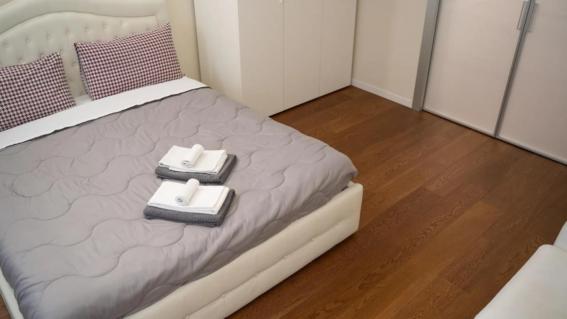 Apartment Bubi Loft Porta Romana Milan